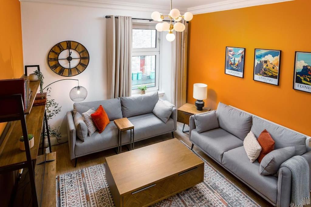 The Stylish 3-Bedroom Maisonette Retreat 斯特灵 外观 照片